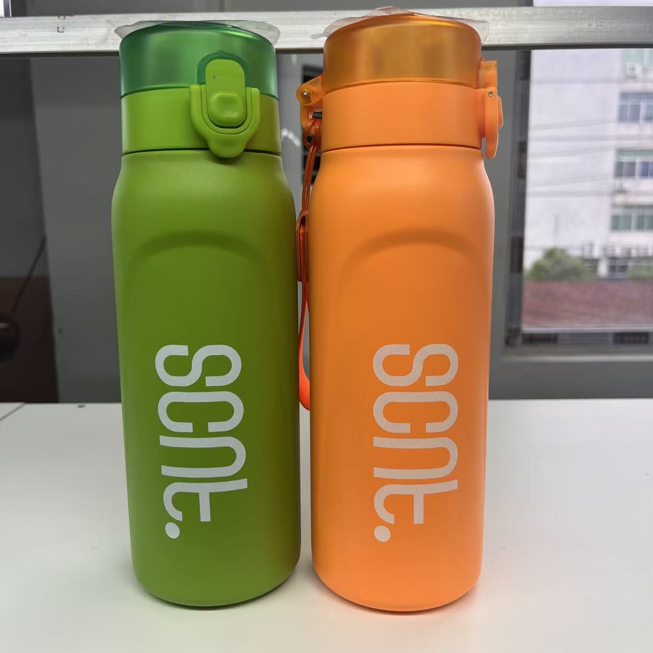 750ml Metal Flavored Water Bottle with 10 Pods